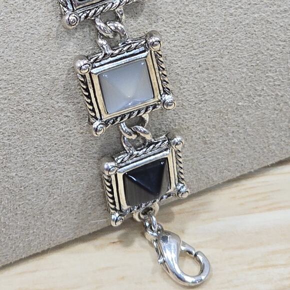 Premier Designs Black Grey Pyramid Cabochon Silver Tone 7" Link Bracelet - Picture 3 of 7